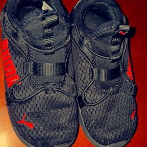 Toddler puma sneakers